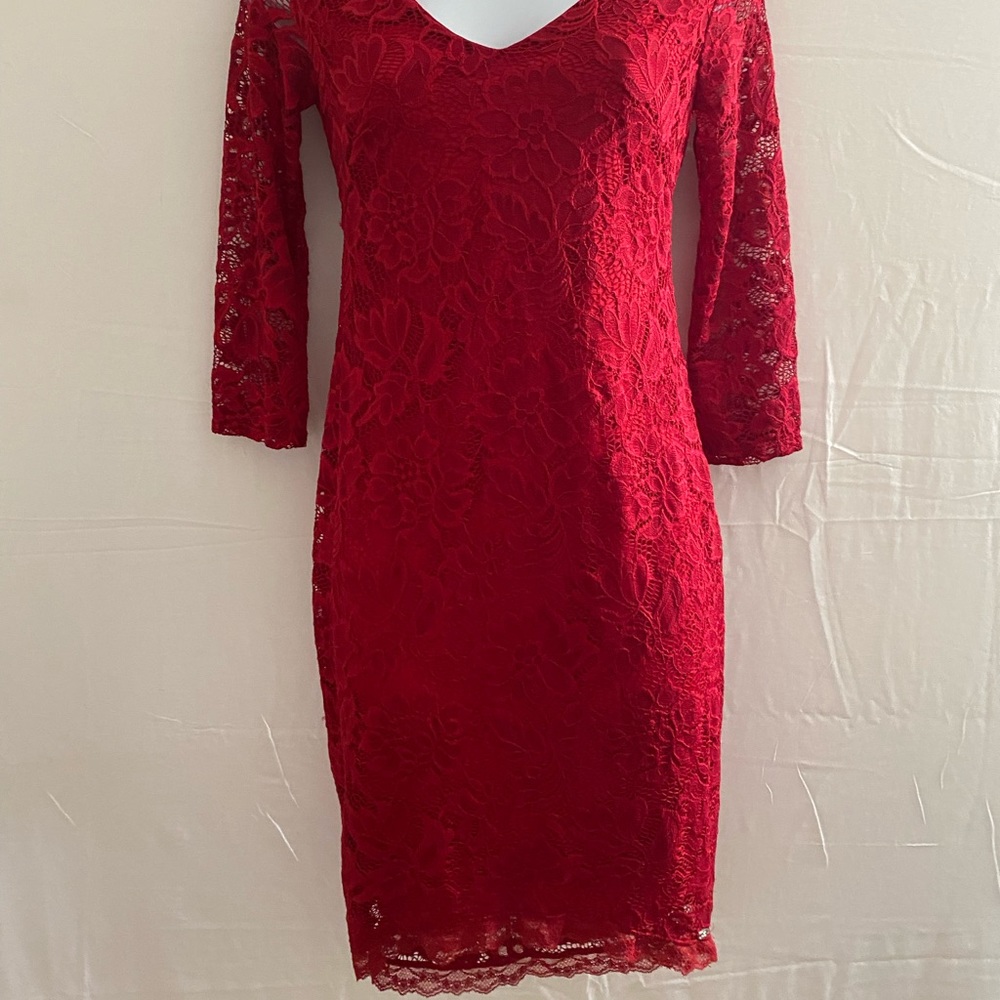 NWT Guess Red V-Neck Trixie Lace Long Sleeve Sheath Dress, Size XS